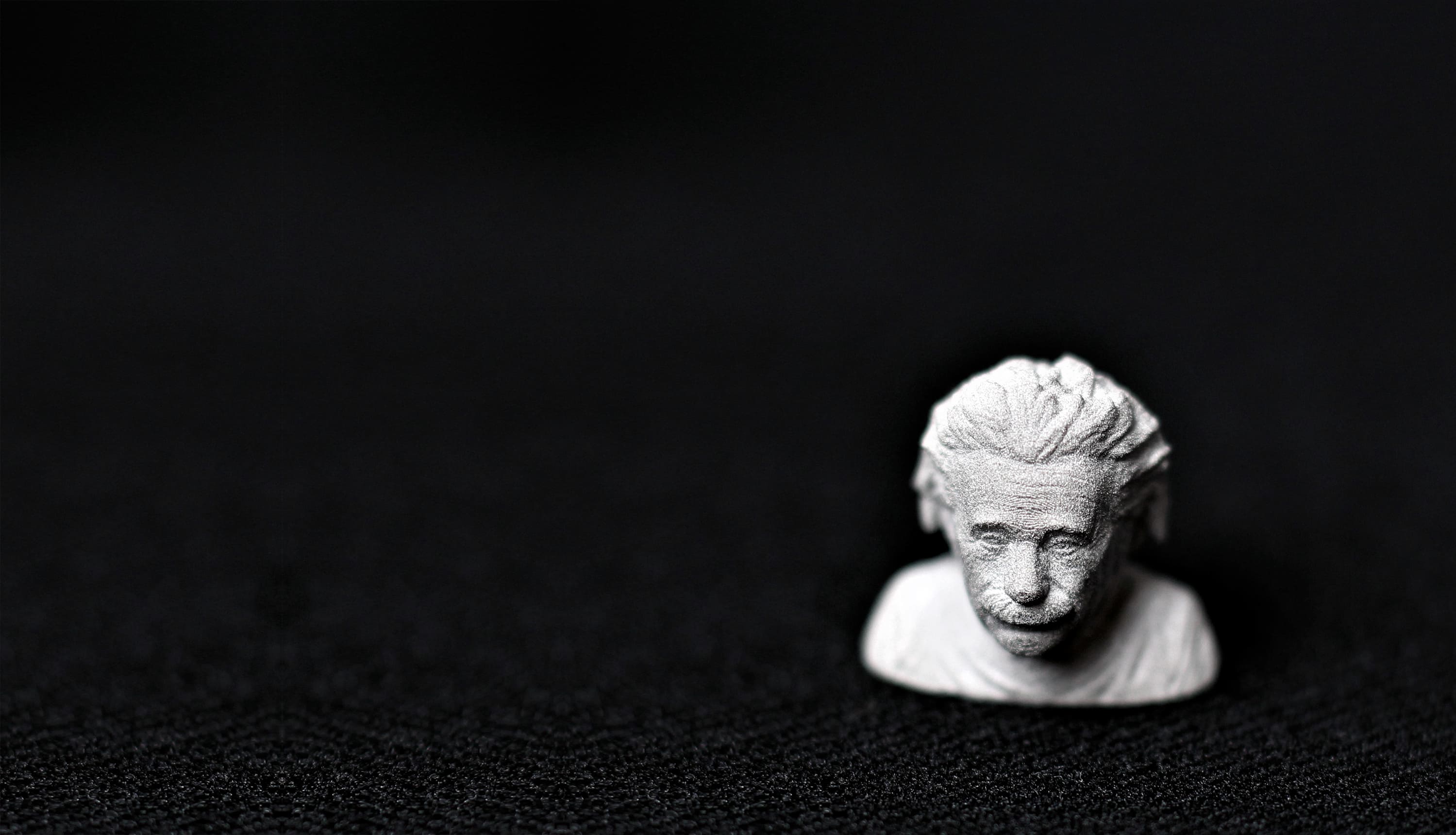 Einstein breit