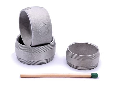Gemeißelter Ring